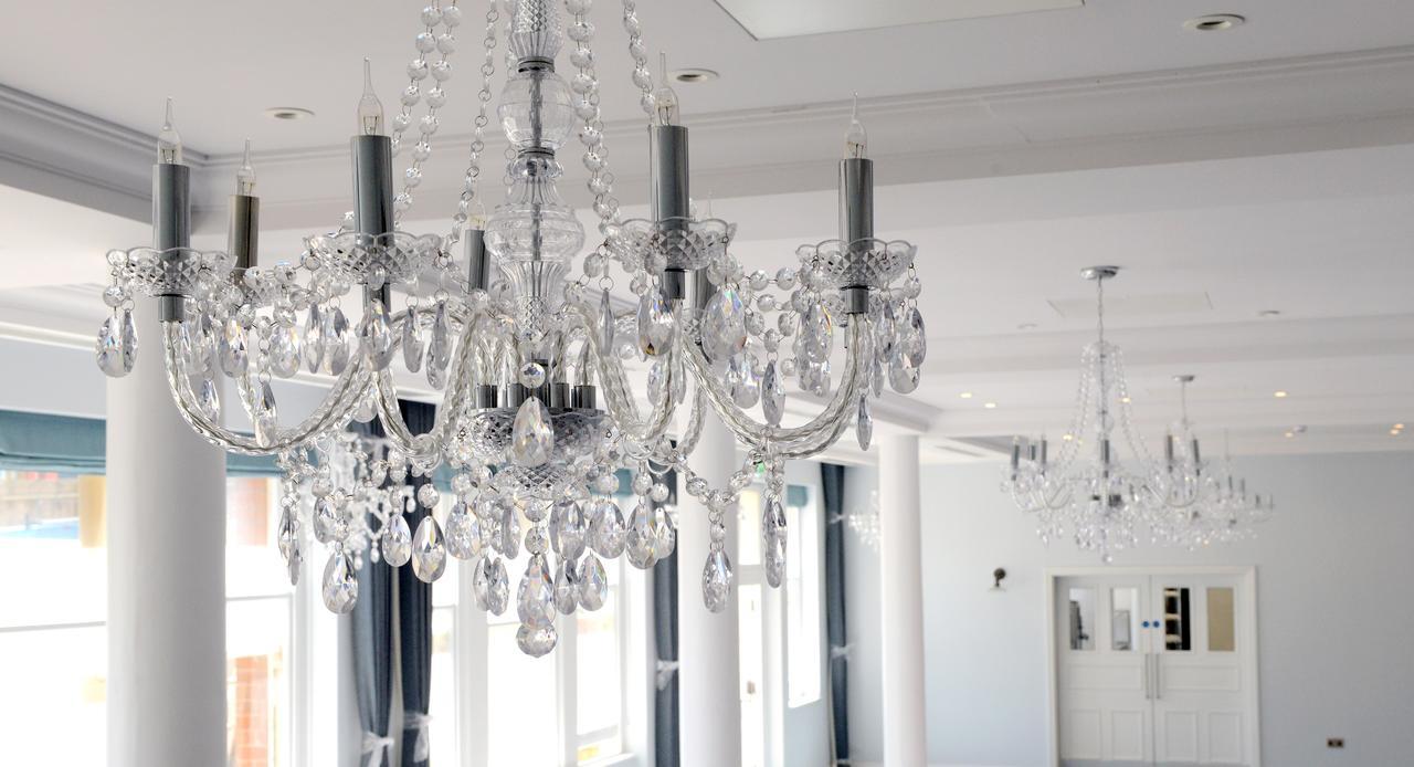 Yarrow Hotel Бродстеърс Екстериор снимка